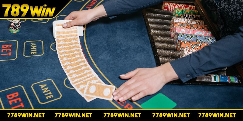 Blackjack tham gia ván đấu bài đầy kịch tính